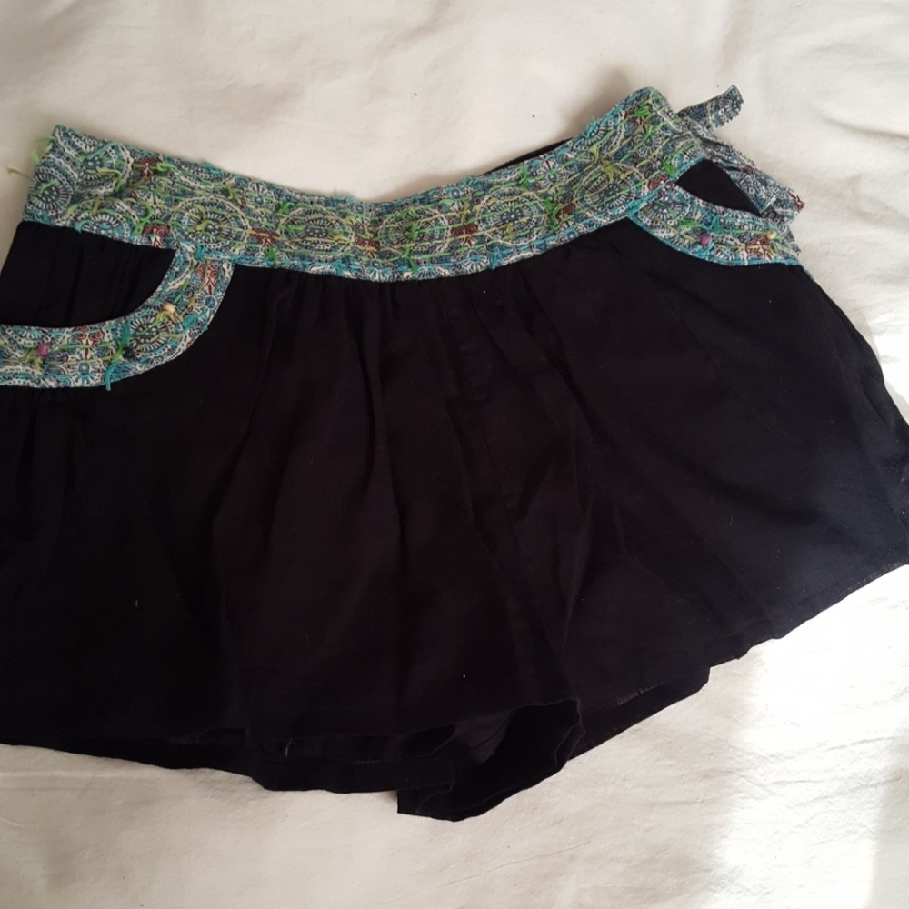 Free People Black Shorts size 2